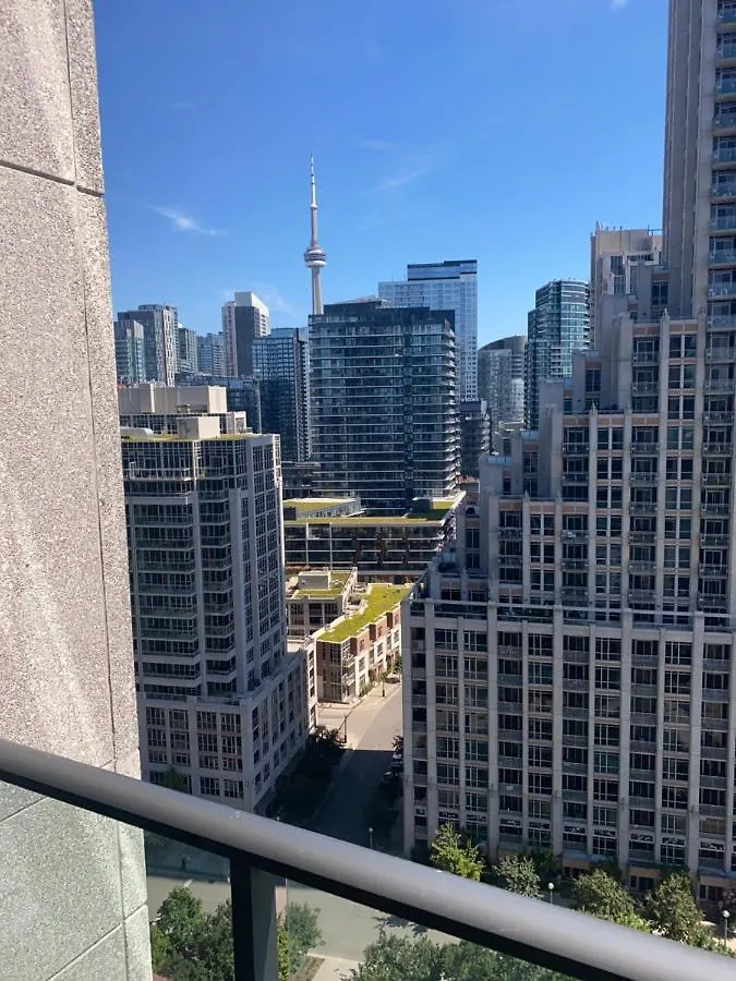 Downtown Toronto+Free Parking+Cn Tower View Apartment Toronto