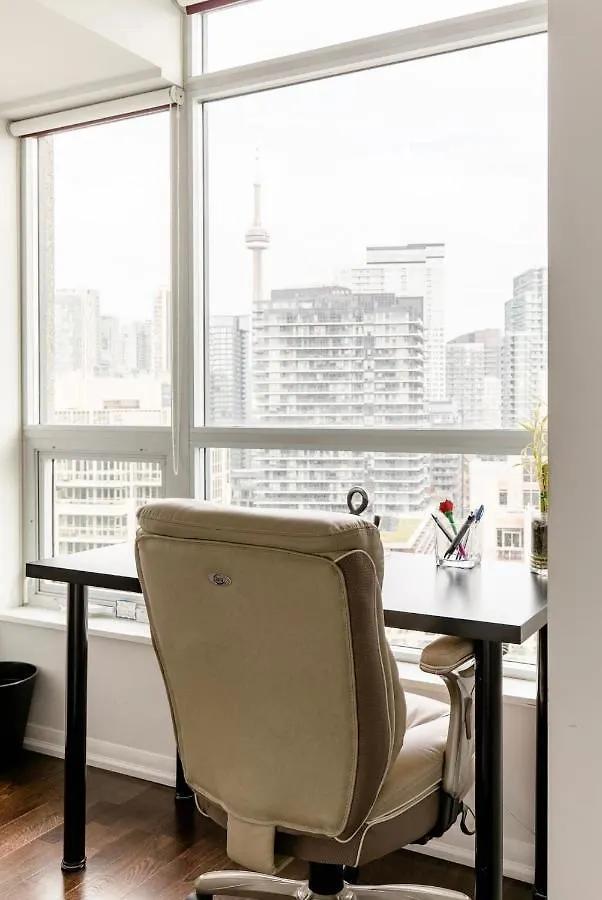 Downtown Toronto+Free Parking+Cn Tower View Apartment